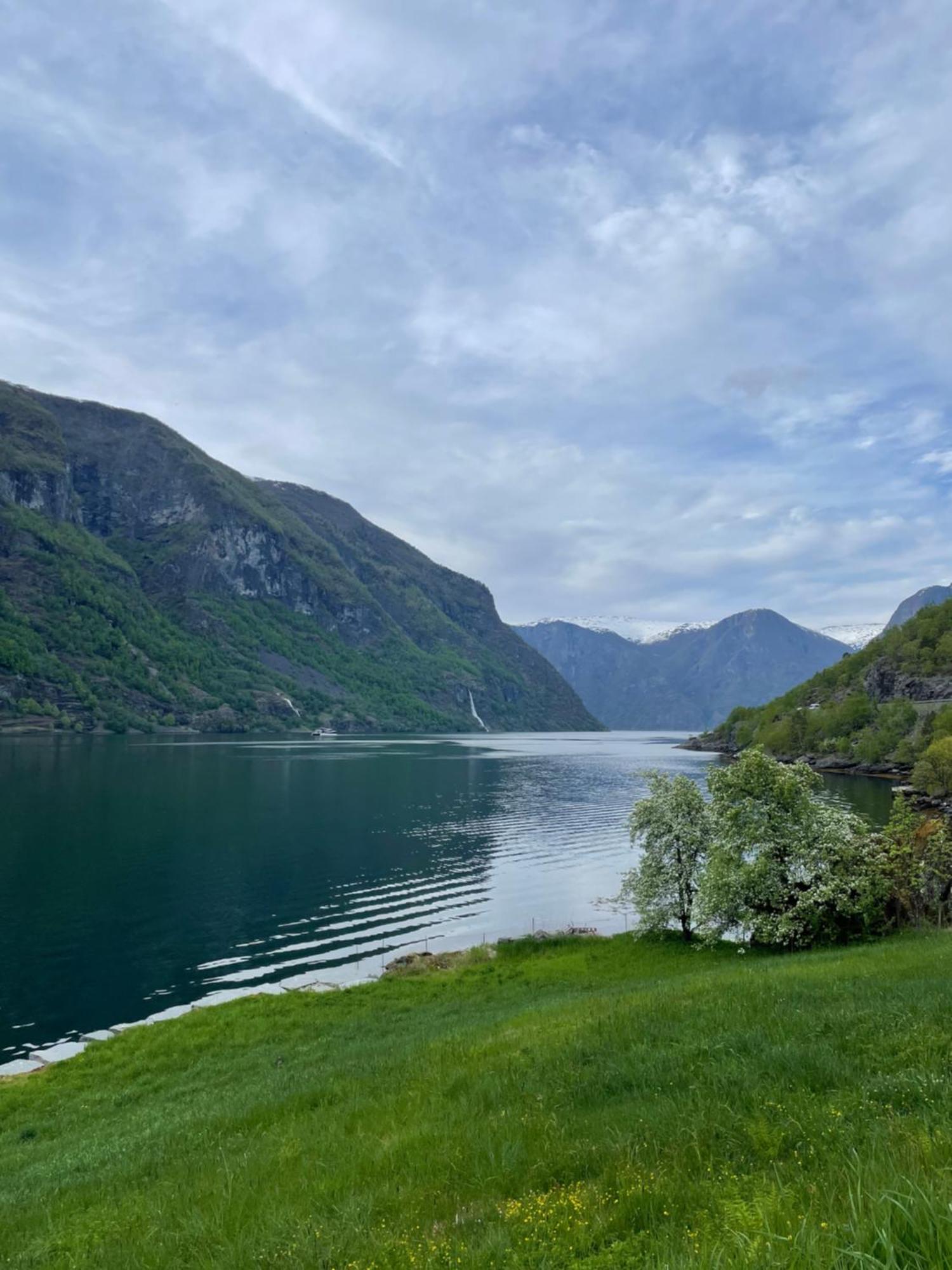 Aurland Feriehus Exterior photo